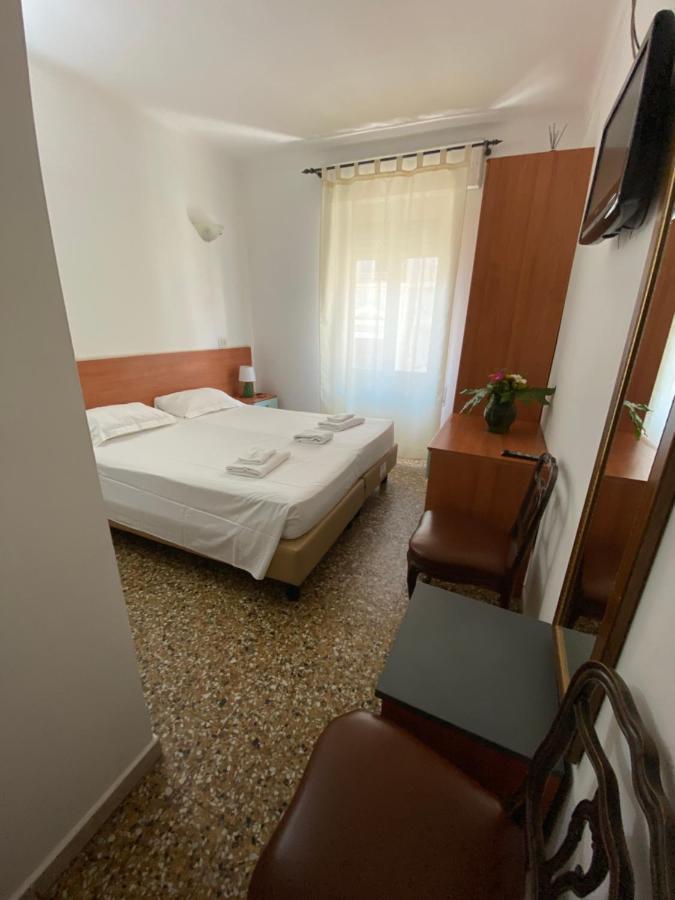 Hotel Primavera Sanremo Ngoại thất bức ảnh
