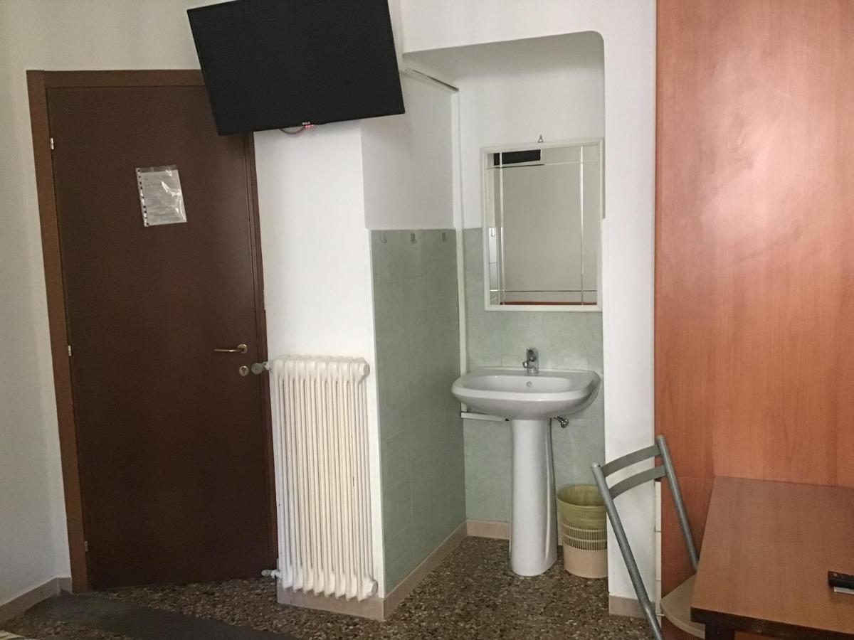 Hotel Primavera Sanremo Ngoại thất bức ảnh