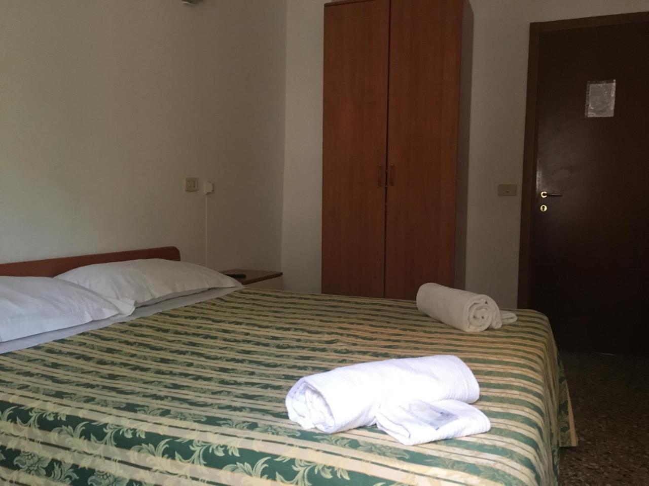 Hotel Primavera Sanremo Ngoại thất bức ảnh